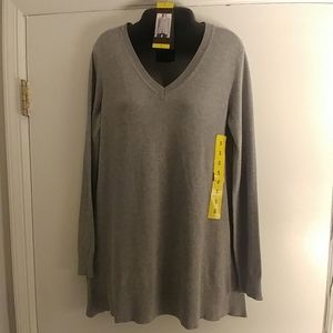 NWT DKNY Jeans Women's V-Neck Tunic Sweater